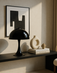 lampe de table champignon noir design arc and embers