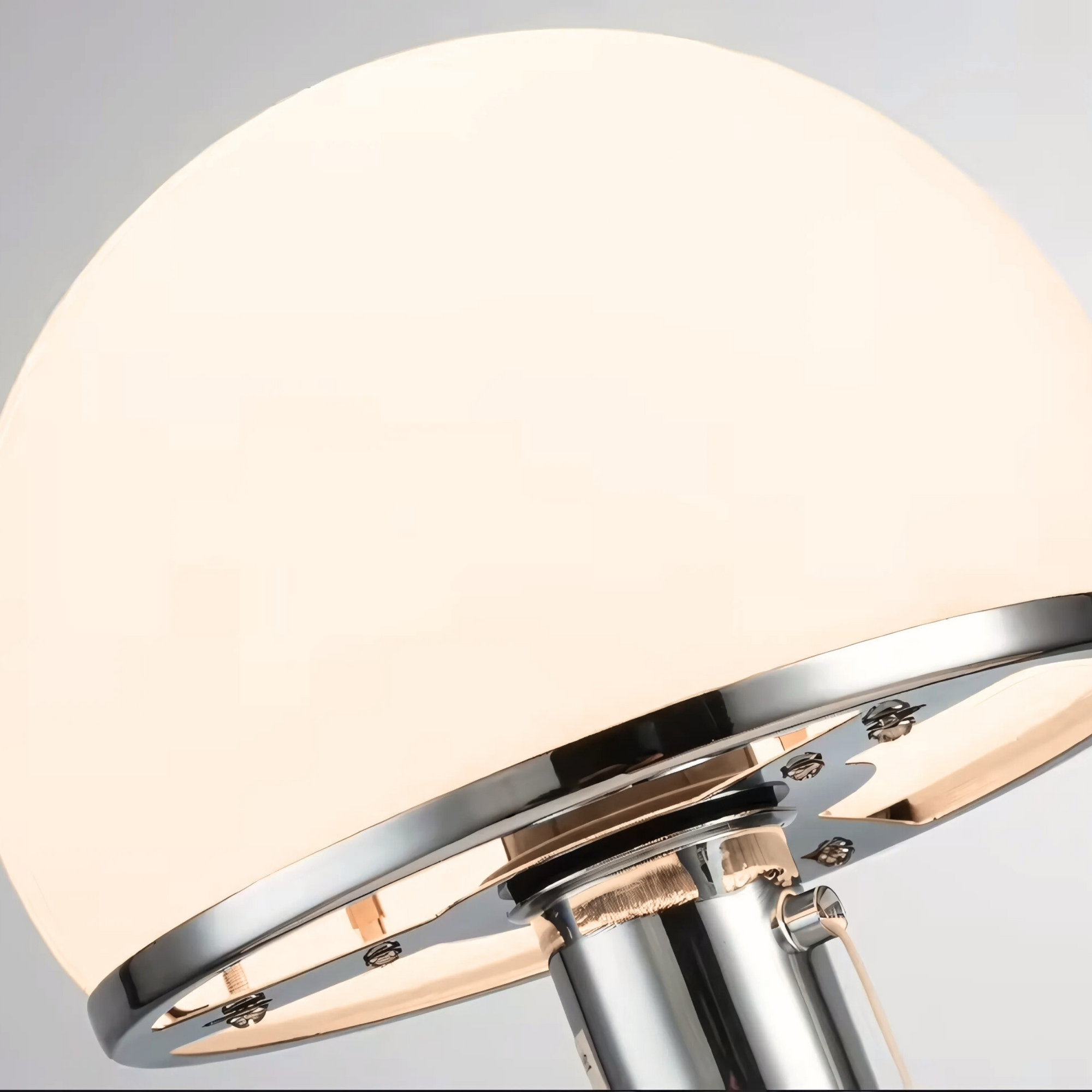 Ø 18 cm x ⭥ 36 cm