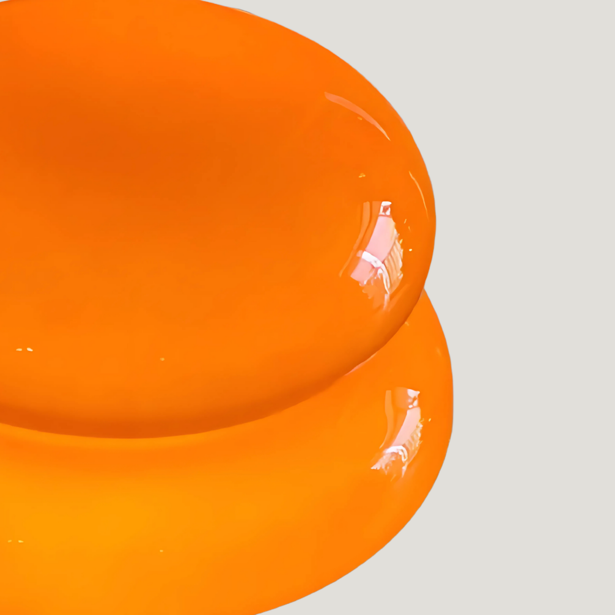 Ø 18 cm x ⭥ 30 cm