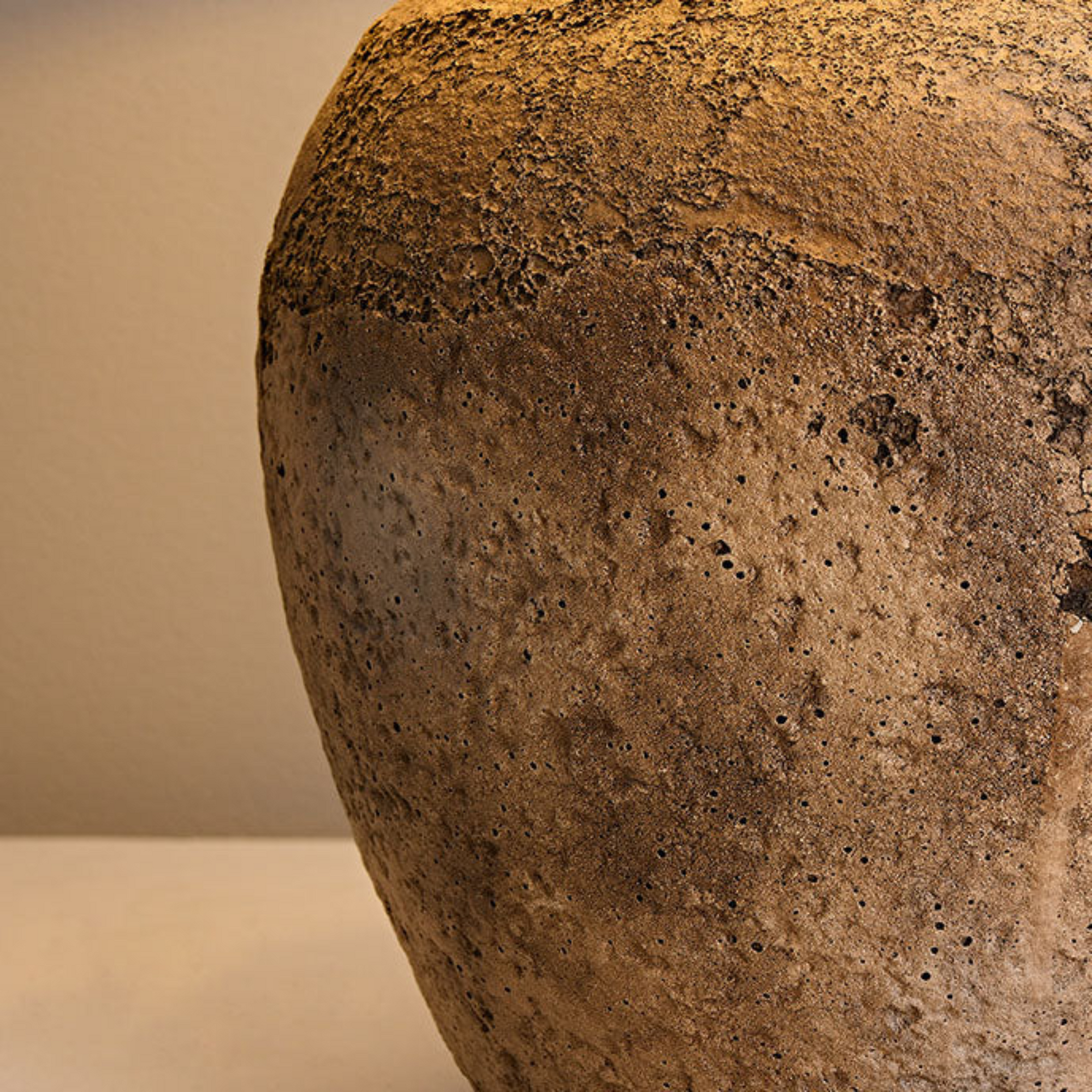 Nara – Lámpara de mesa en cerámica