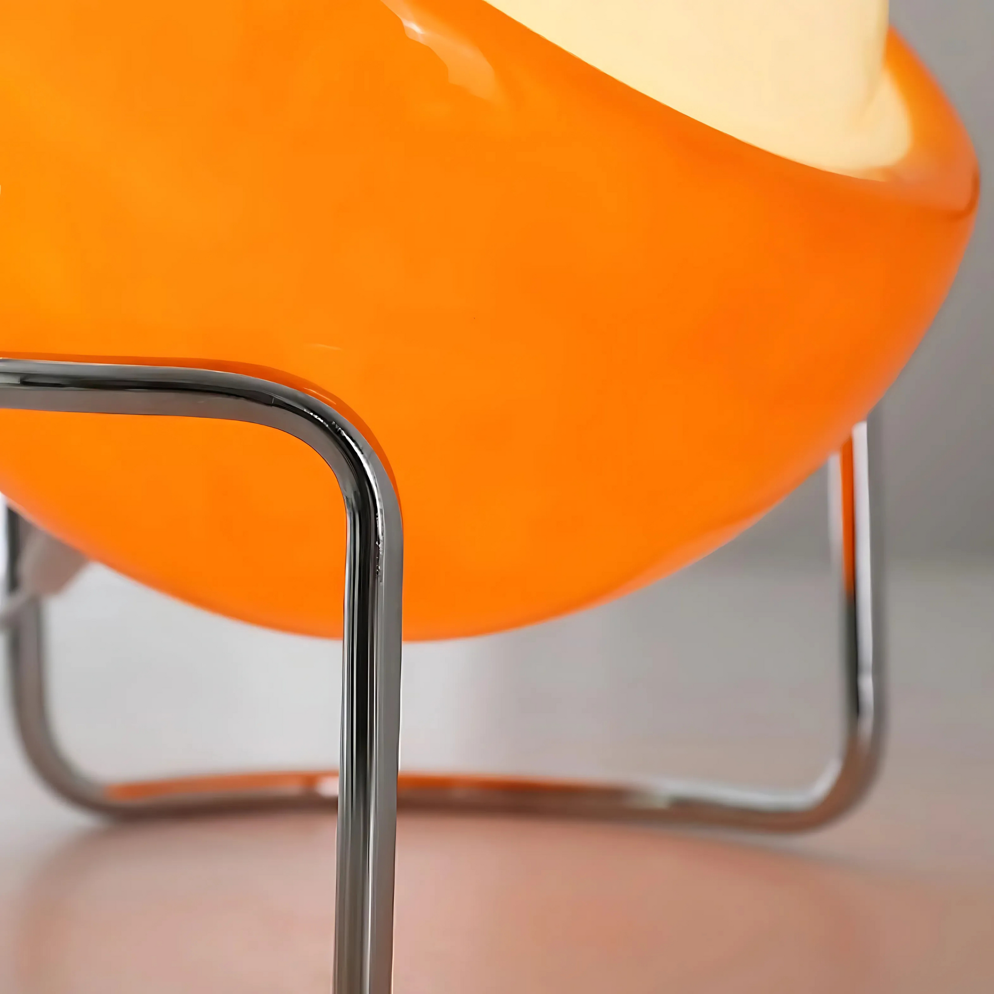 Ø 21 cm x ⭥ 25 cm