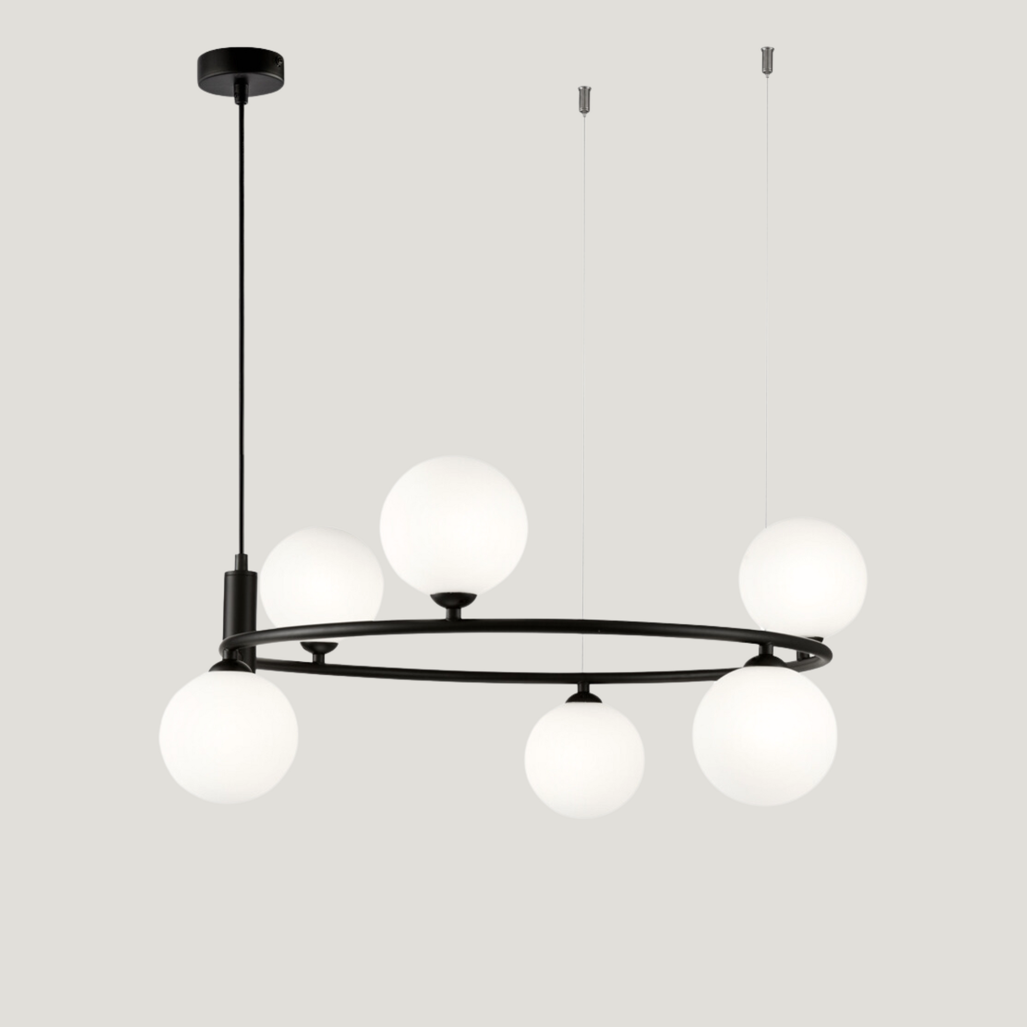 Ø 60 cm ⭥Hauteur ajustable jusqu’à 150 cm.