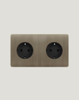 prise electrique en acier finition bronze deco haute gamme
