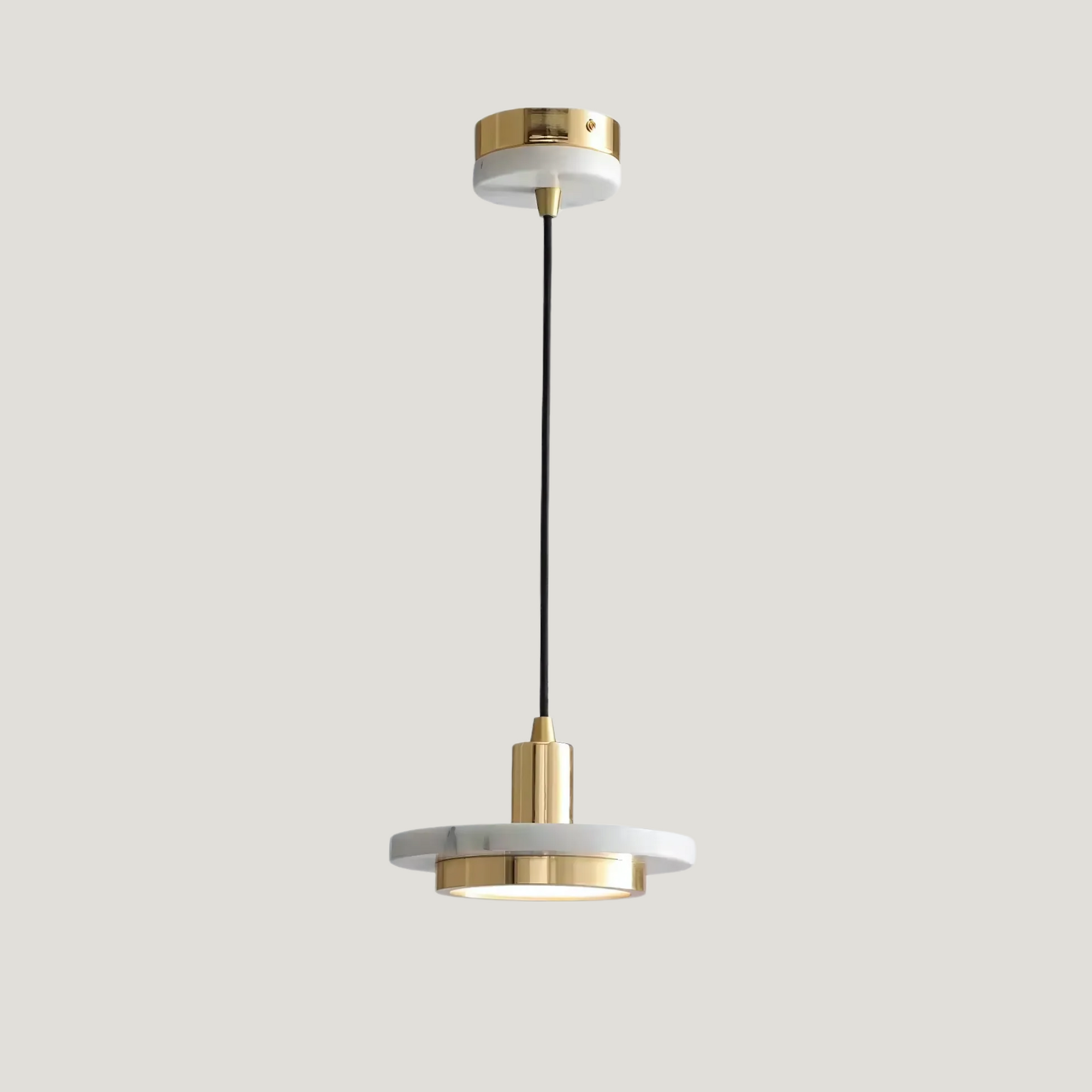 Ø 20 cm ⭥12 cm  câble ajustable jusqu’à 150 cm
